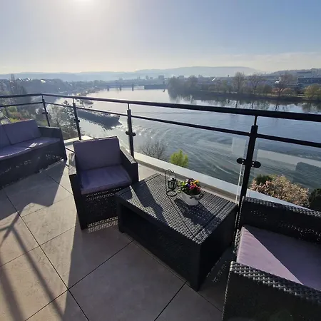 Moselapartment Leni Mit Traumhaftem Ausblick Auf Appartamento Coblenza