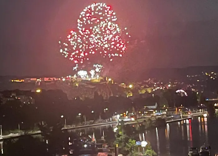 Moselapartment Leni Mit Traumhaftem Ausblick Auf Coblenza